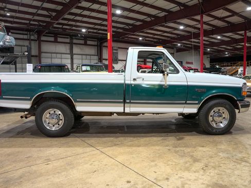 Used 1995 Ford F250 2WD Regular Cab image 10