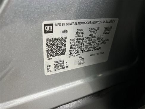 Used 2024 GMC Terrain SLE image 33