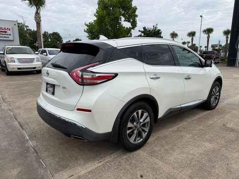 Used 2016 Nissan Murano SL w/ SL Technology Package FWD image 5
