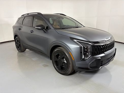 New 2026 Kia Sportage X-Line image 2