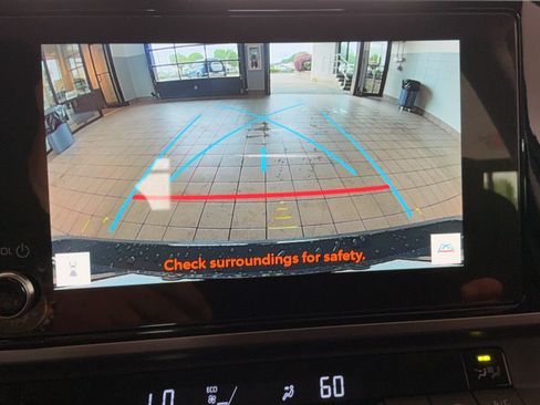 Used 2025 Toyota Camry LE w/ Convenience Package FWD image 12