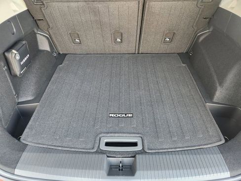 New 2026 Nissan Rogue SV image 22