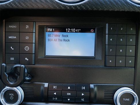 Certified 2019 Ford Mustang Convertible image 23