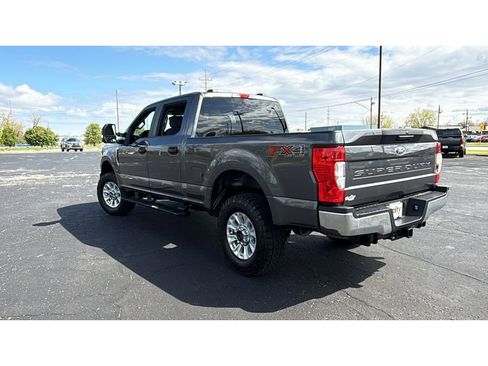 Used 2020 Ford F250 XL w/ STX Appearance Package AWD/4WD image 5
