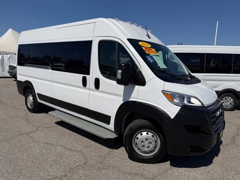 Used 2023 RAM ProMaster 2500 FWD image 3