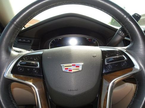 Used 2019 Cadillac Escalade Luxury AWD/4WD image 20