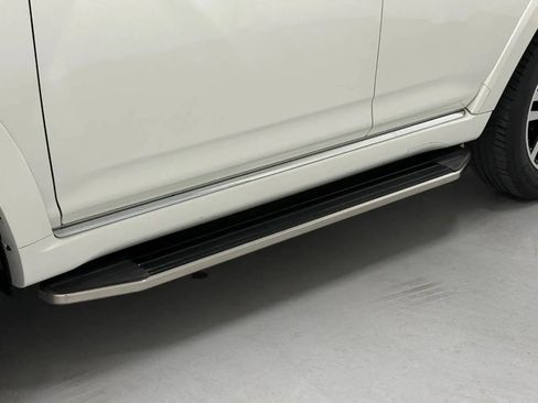 Used 2020 Toyota 4Runner Limited RWD image 46