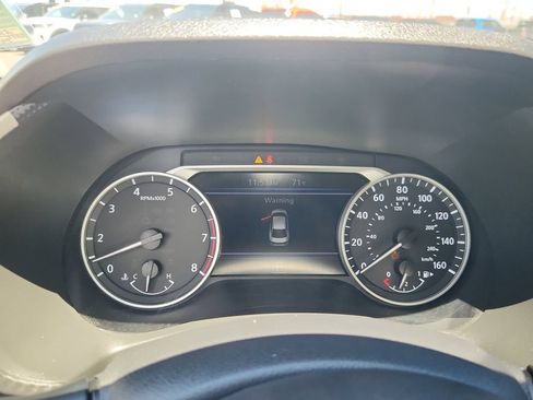 Used 2020 Nissan Sentra SV FWD image 19