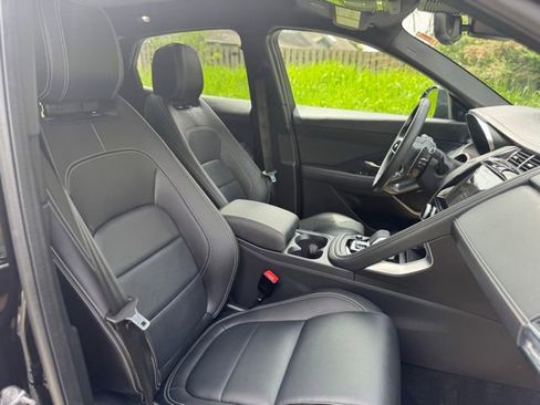 Certified 2024 Jaguar E-PACE R-Dynamic SE AWD/4WD image 20