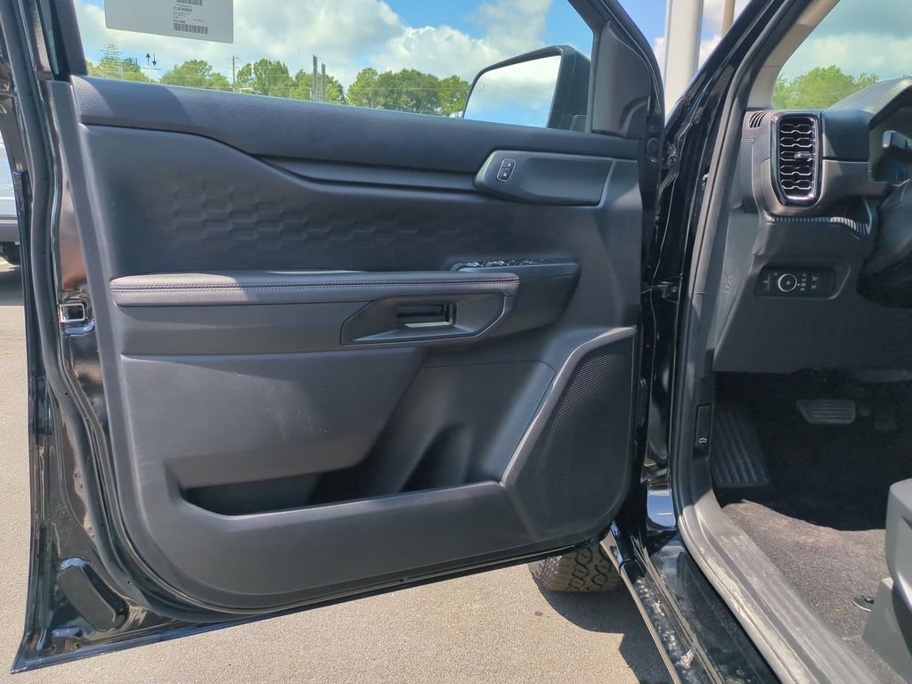 New 2026 Ford Ranger XLT w/ Equipment Group 301A High AWD/4WD image 11