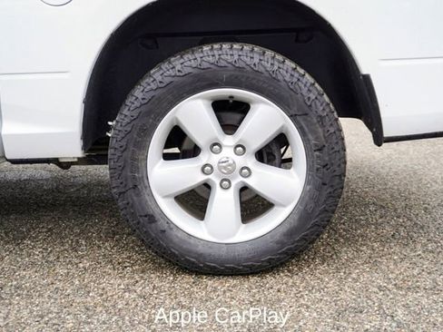 Used 2022 RAM 1500 Classic SLT image 6