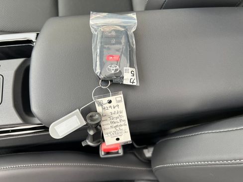 New 2026 Toyota Prius Plug-In Hybrid image 29