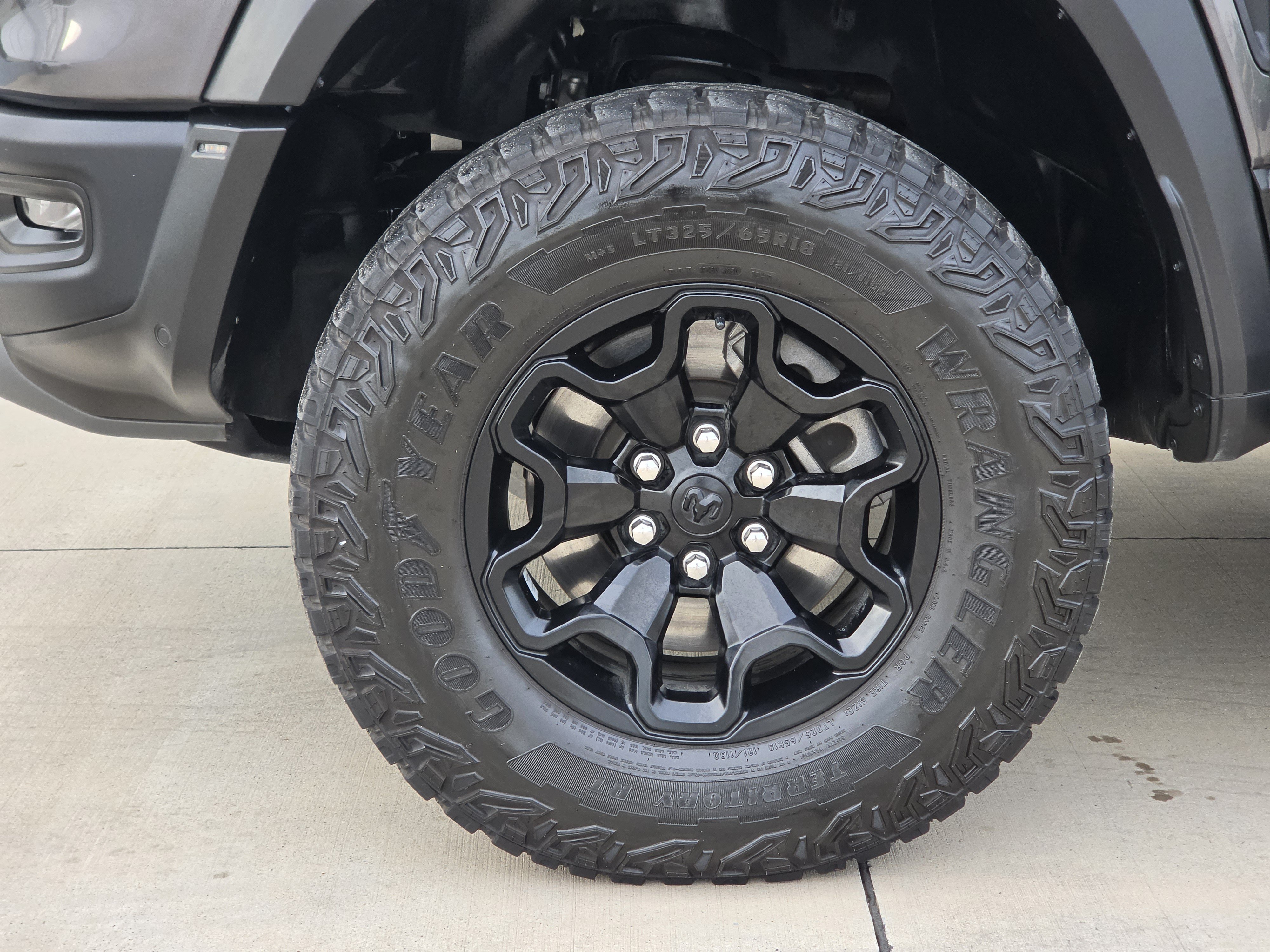 Used 2022 RAM 1500 TRX w/ TRX Level 2 Equipment Group AWD/4WD image 9
