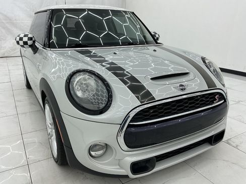 Used 2019 MINI Cooper S FWD image 3