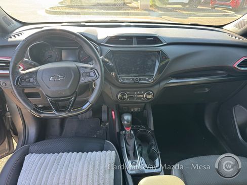 Used 2023 Chevrolet TrailBlazer RS w/ Convenience Package FWD image 12