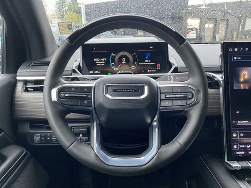 Used 2025 GMC Sierra EV Denali AWD/4WD image 19