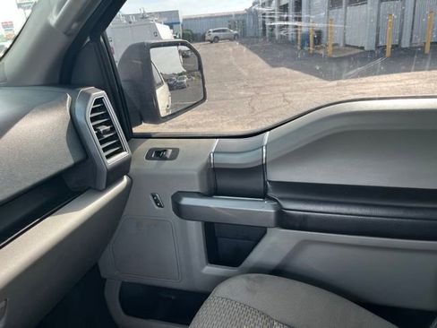 Used 2019 Ford F150 XLT w/ Equipment Group 302A Luxury AWD/4WD image 27
