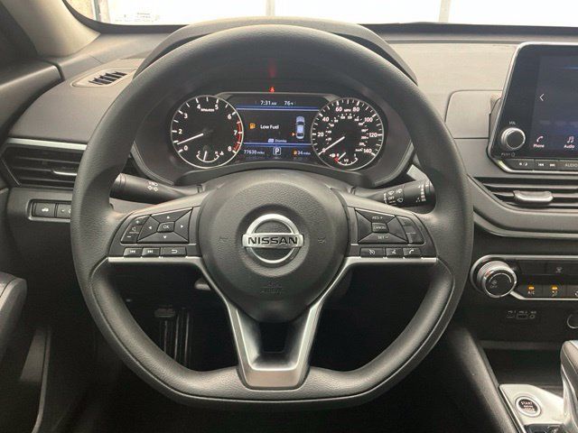 Used 2019 Nissan Altima 2.5 S FWD image 7