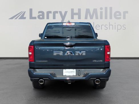 New 2026 RAM 1500 Big Horn AWD/4WD image 4