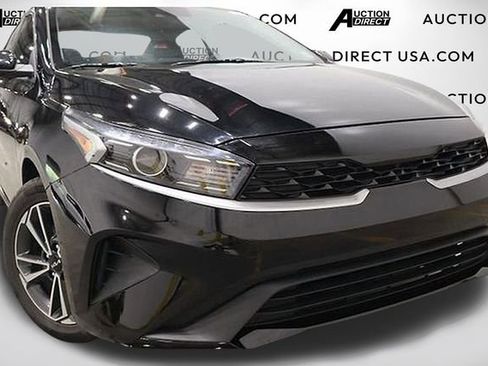 Used 2022 Kia Forte LXS image 39