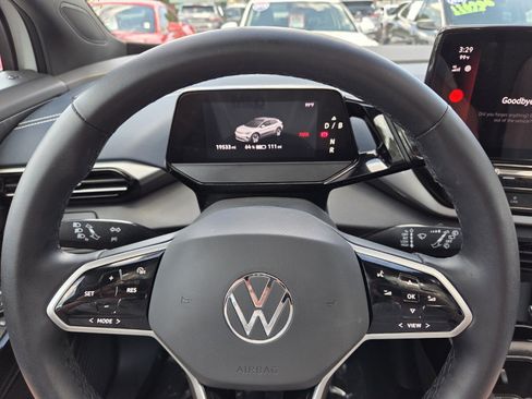 Used 2024 Volkswagen ID.4 S RWD image 28