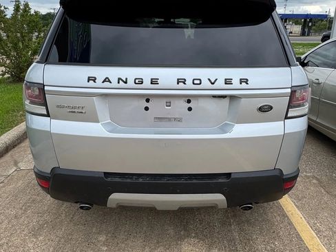 Used 2016 Land Rover Range Rover Sport HSE AWD/4WD image 9