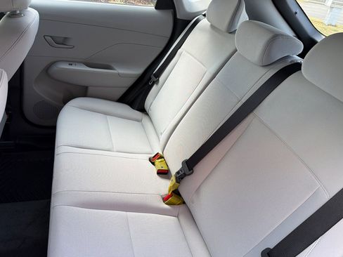 New 2026 Hyundai Kona SE image 14