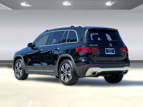Certified 2024 Mercedes-Benz GLB 250 4MATIC image 3