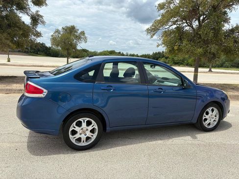 Used 2009 Ford Focus SES FWD image 41