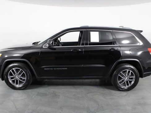 Used 2018 Jeep Grand Cherokee Laredo image 13