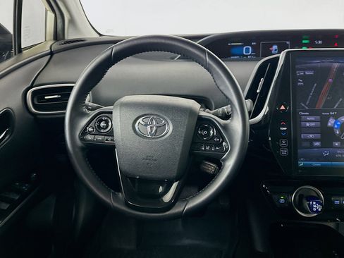 Used 2020 Toyota Prius Prime XLE image 17