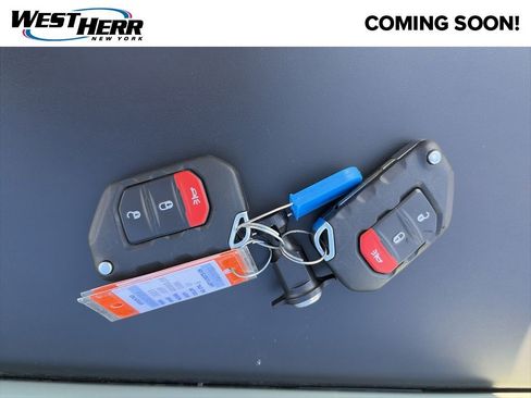 Used 2023 Jeep Wrangler Unlimited Sport AWD/4WD image 10