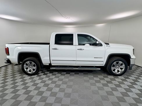 Used 2018 GMC Sierra 1500 SLT image 6