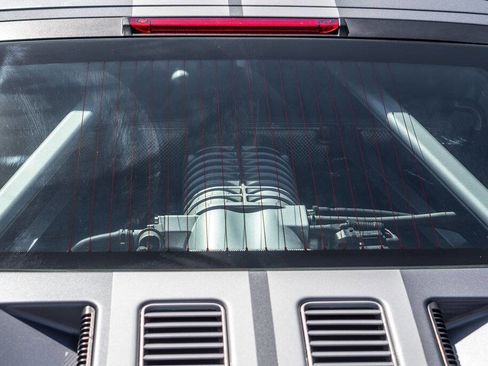 Used 2006 Ford GT image 94