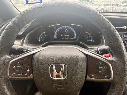 Used 2019 Honda Civic EX image 11