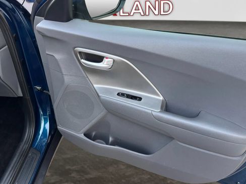 Used 2019 Kia Niro LX FWD image 22