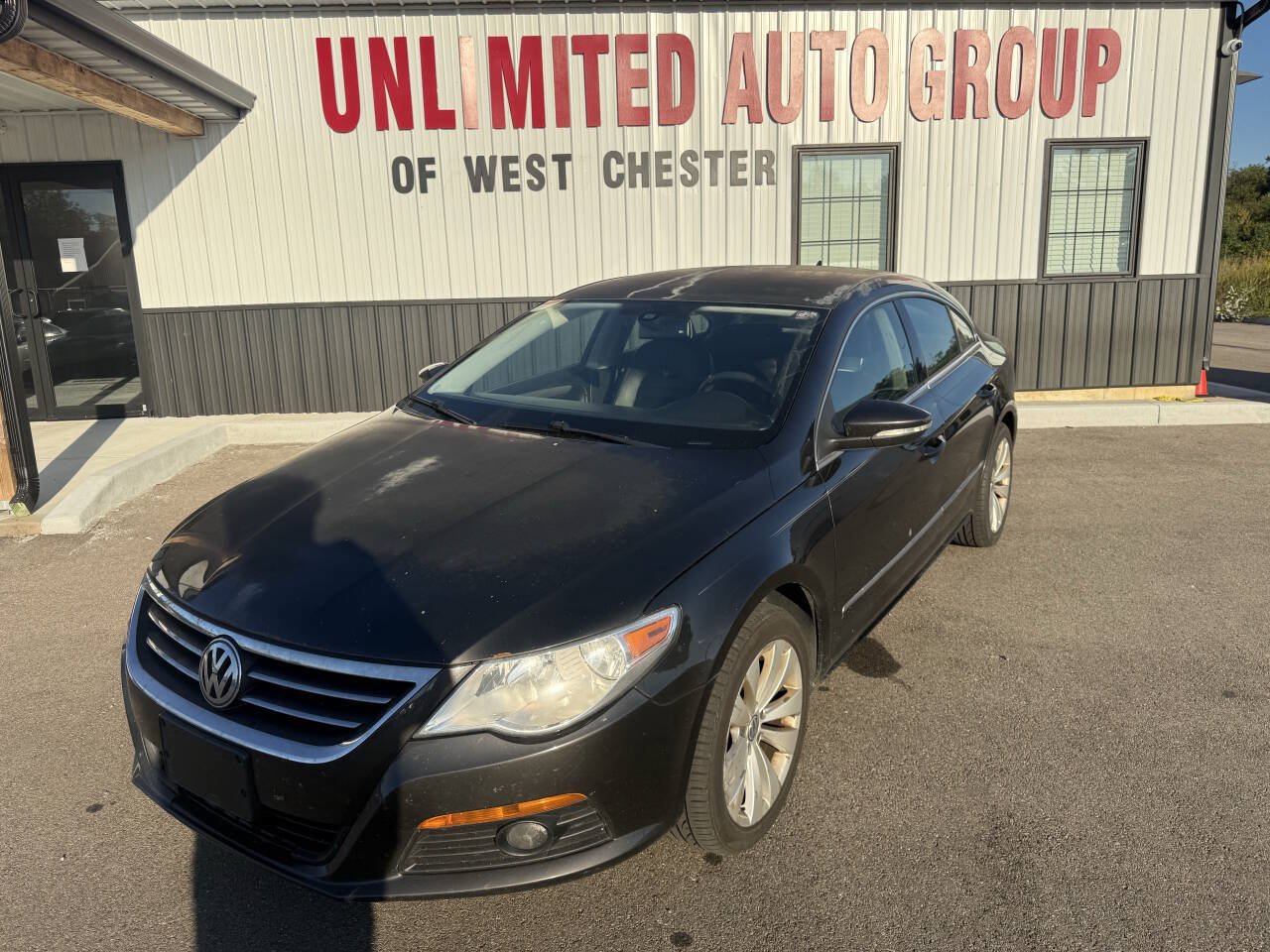 Used 2010 Volkswagen CC Sport FWD image 1