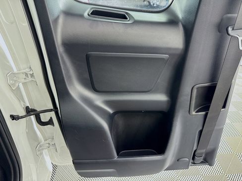 Used 2023 Toyota Tacoma SR image 23