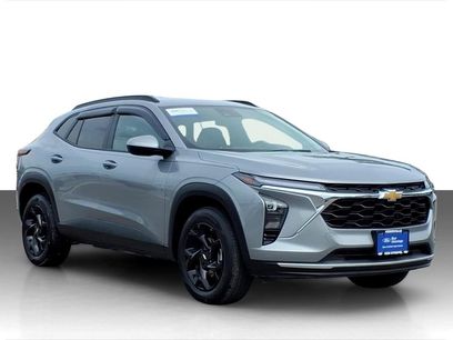 Used 2025 Chevrolet Trax LT w/ LT Convenience Package