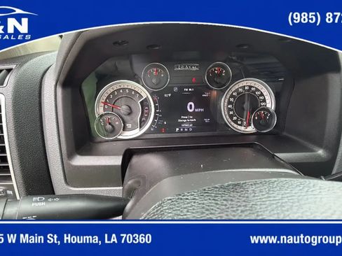 Used 2013 RAM 1500 Classic SLT w/ Premium Display Pkg RWD image 14