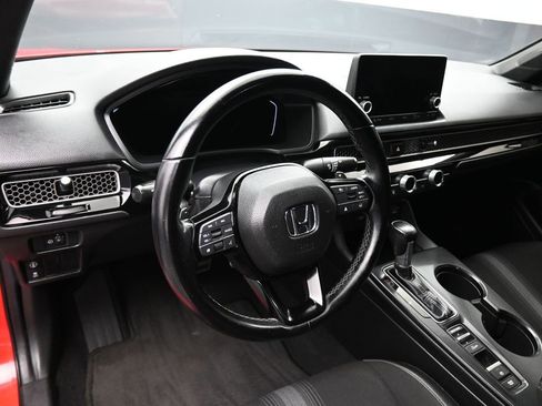 Used 2022 Honda Civic Sport image 14
