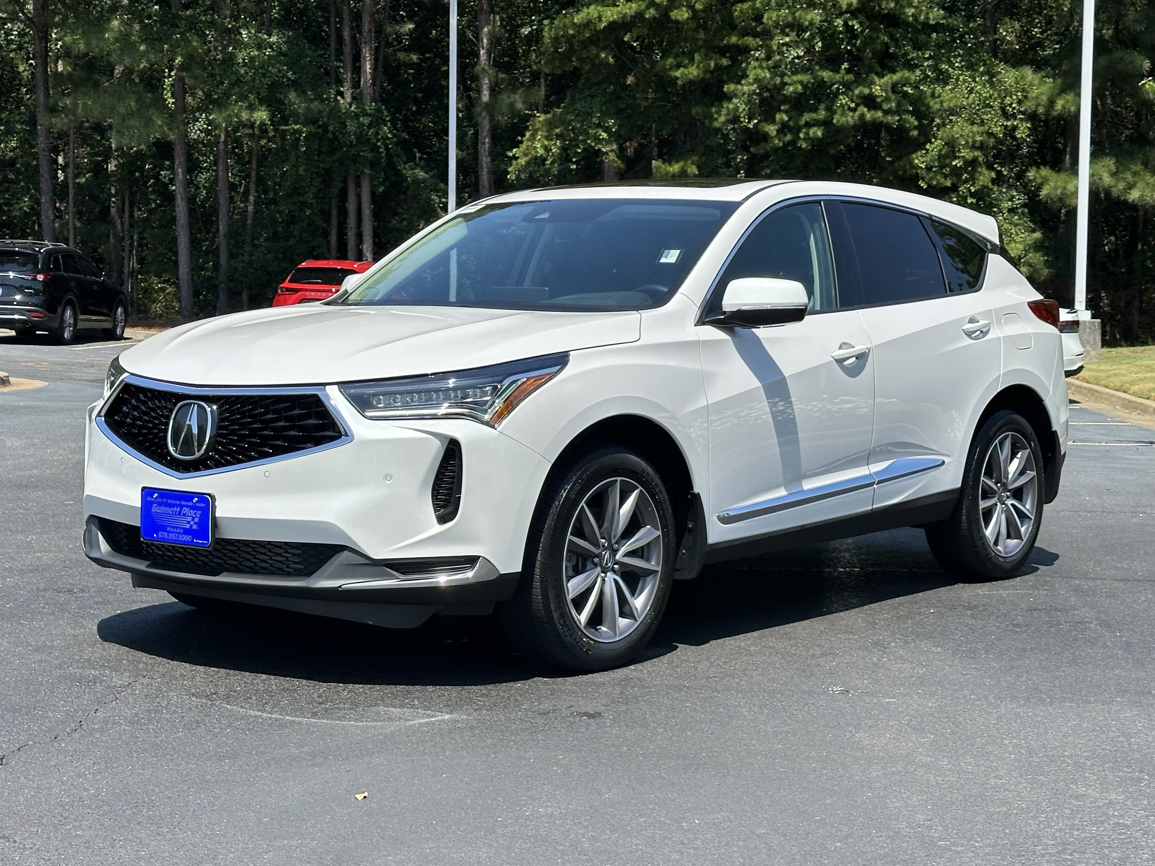 Used 2023 Acura RDX w/ Technology Package FWD image 6