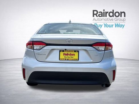 Used 2023 Toyota Corolla LE FWD image 6