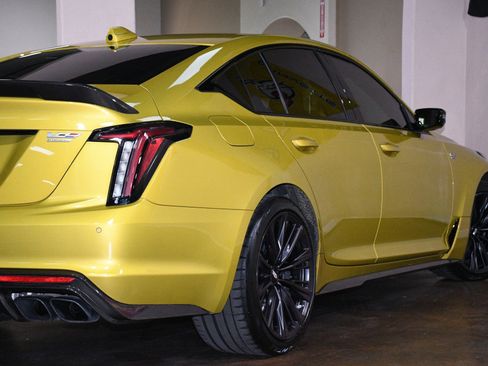 Used 2024 Cadillac CT5 V Blackwing w/ Carbon Fiber Package 2 RWD image 56
