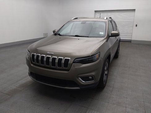 Used 2019 Jeep Cherokee Limited image 15