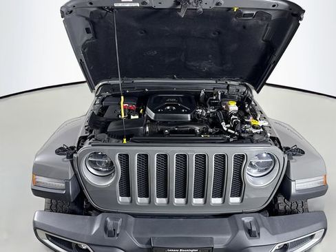 Used 2020 Jeep Wrangler Unlimited Sahara AWD/4WD image 29