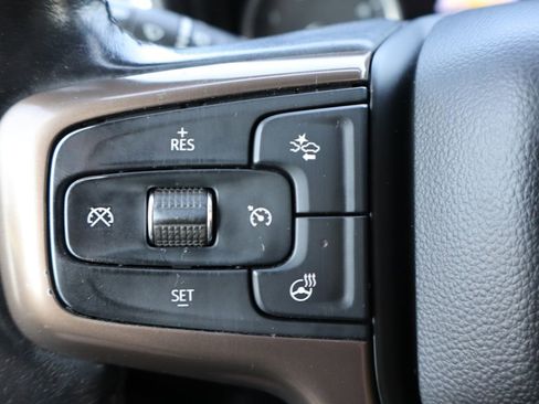 Used 2022 Chevrolet Silverado 3500 High Country w/ Safety Package II AWD/4WD image 30