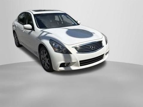 Used 2011 INFINITI G37 x Sedan w/ Premium Pkg AWD/4WD image 1