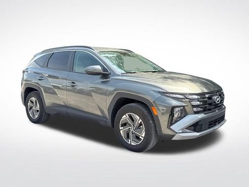 Used 2025 Hyundai Tucson Blue AWD/4WD image 9