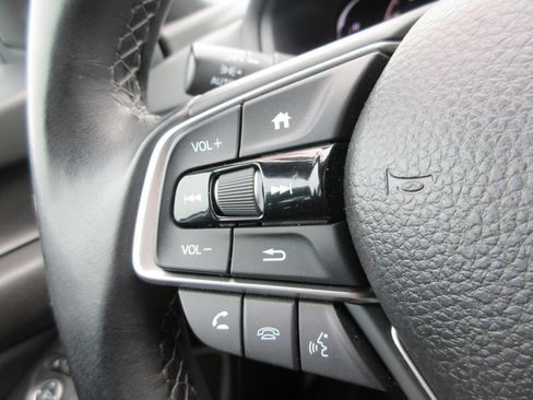 Used 2018 Honda Accord Sport image 33
